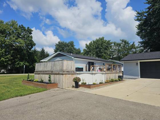 36761 Willow Road, New Boston, MI 48164 photo 5