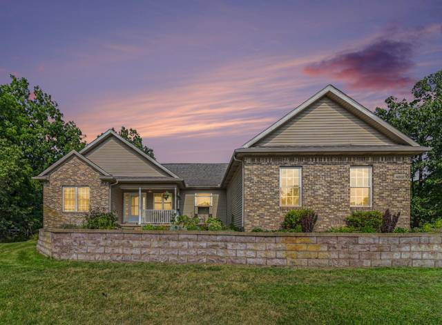 14505 Meadowpark Drive, Pinckney, MI