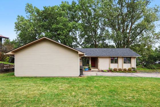 3007 Moraine Drive, Brighton, MI 48114 photo 3
