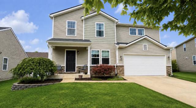 8402 Walnut Hill, Dexter, MI