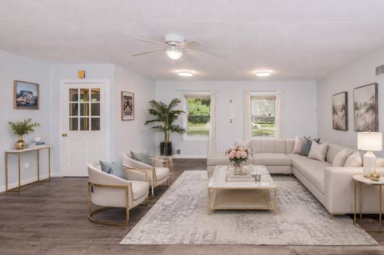 21411 Orchard Lake Road, Farmington Hills, MI 48336 photo 4