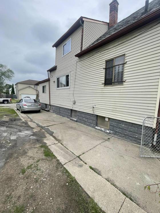 2954 Goodson Street, Hamtramck, MI 48212 photo 5