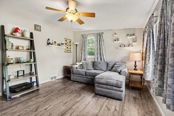 48542 Sully Drive, Belleville, MI 48111 photo 5
