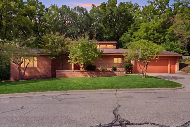 17 Regent Drive, Ann Arbor, MI