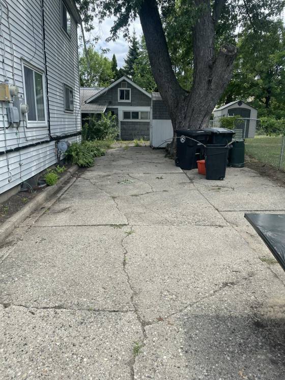 11790 Haller Street, Livonia, MI 48150 photo 2