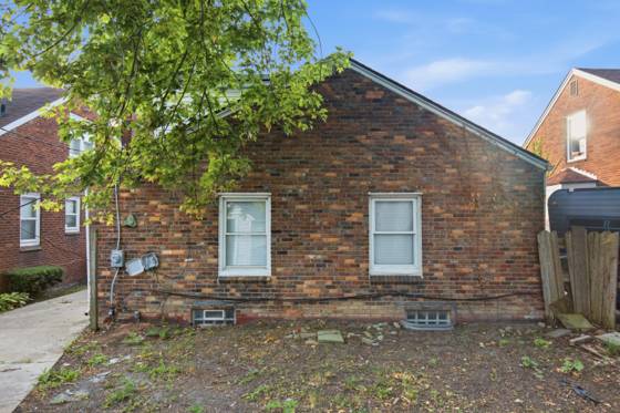 10353 Beaconsfield Street, Detroit, MI 48224 photo 4