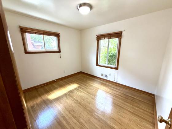 9062 Woodring Street, Livonia, MI 48150 photo 5