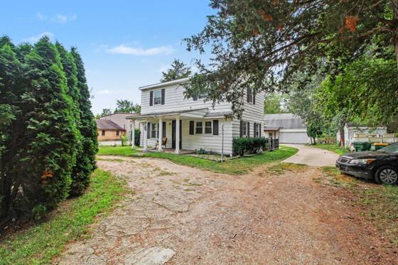 13510 Martinsville Road, Belleville, MI 48111 photo 2