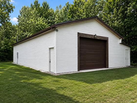 1700 Shipman Road, Oxford, MI 48371 photo 2