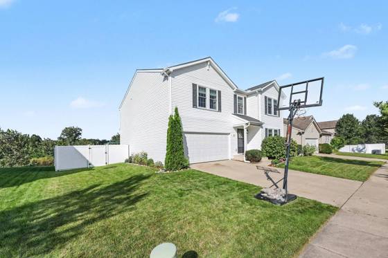 8614 Magnolia Way, Dexter, MI 48130 photo 3