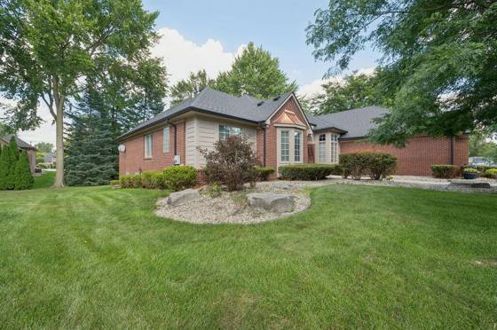 11215 Wilshire Drive, Shelby Twp, MI 48315 photo 5