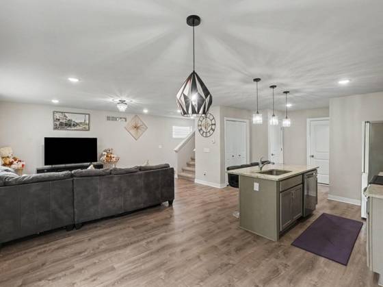 880 Machnik Drive, Chelsea, MI 48118 photo 4