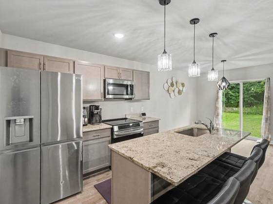 880 Machnik Drive, Chelsea, MI 48118 photo 5