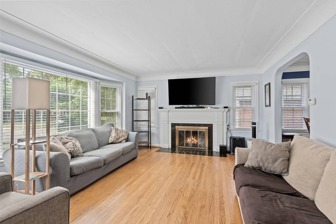 4302 Arlington Drive, Royal Oak, MI 48073