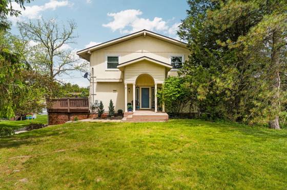 7490 Ledgewood Drive, Fenton, MI 48430 photo 2