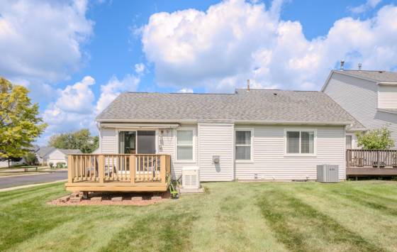 860 Knollwood Circle, South Lyon, MI 48178 photo 5