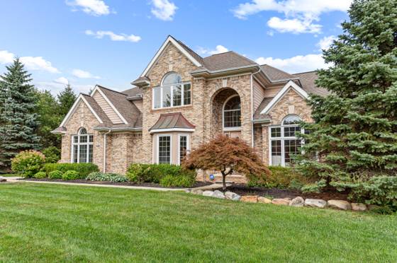 22390 Diamond Court, Farmington Hills, MI 48335 photo 3