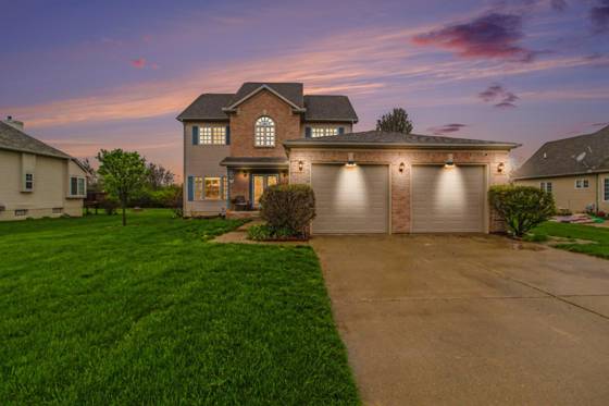 8060 Fox Tail Court, Ypsilanti, MI 48197 photo 2