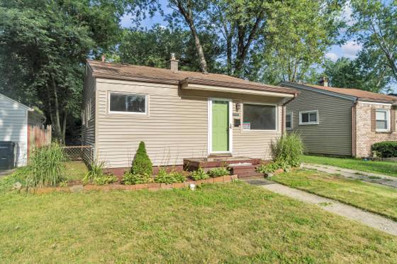 18491 Brady, Redford, MI 48240 photo 2