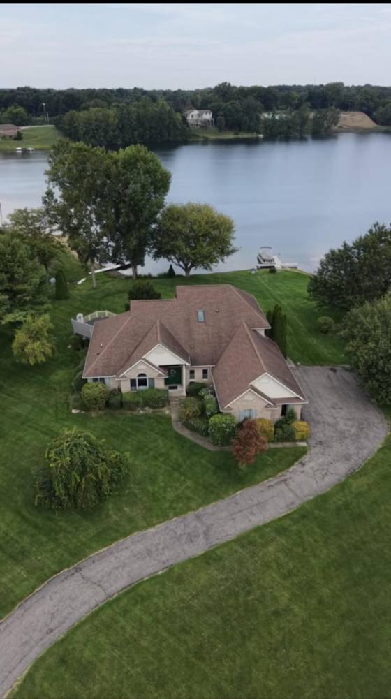 9216 Mirage Lake Drive, Milan, MI 48160 photo 2