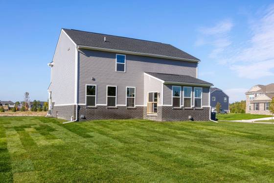 26671 Starters Way, South Lyon, MI 48178 photo 5