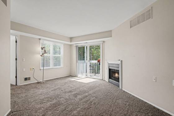 2231 S Huron Parkway, Ann Arbor, MI 48104 photo 5