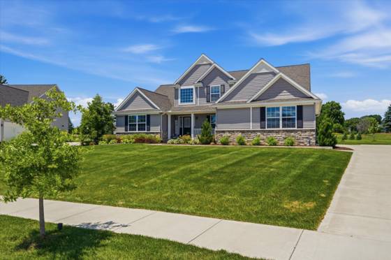 10282 High Meadow, Saline, MI 48176 photo 2