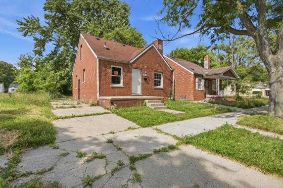 15701 Rossini Drive, Detroit, MI 48205 photo 2