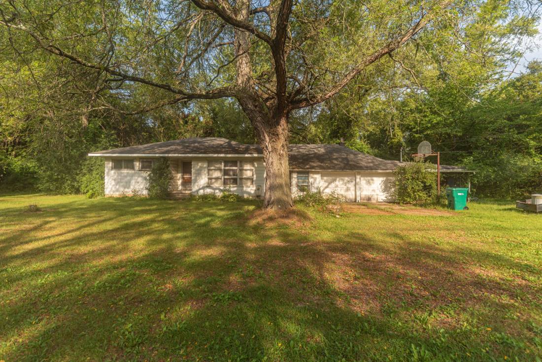 8284 Stony Creek Road, Ypsilanti, MI 48197
