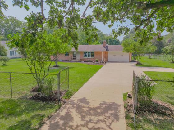 3427 W Shiawassee Avenue, Fenton, MI 48430 photo 4