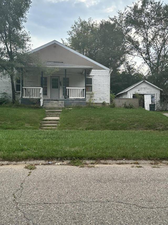 4326 Circle Drive, Flint, MI