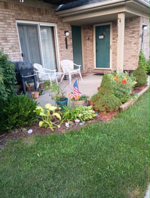24134 Wedgewood Circle #39, Warren, MI