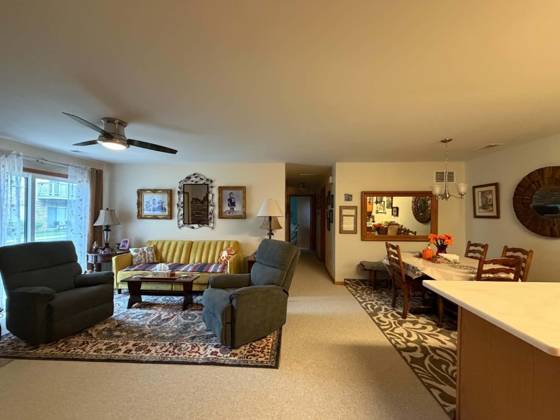 24134 Wedgewood Circle #39, Warren, MI 48091 photo 2