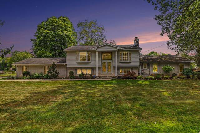 7436 Oak Bay Drive, White Lake