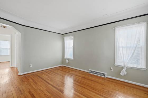2950 Mckinley Street, Dearborn, MI 48124 photo 4