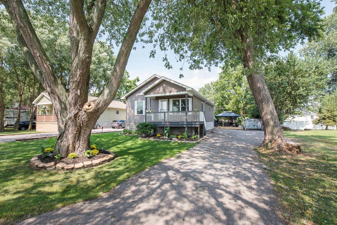 3323 Fourth Street, Monroe, MI 48162