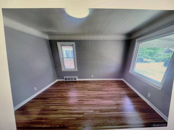 1038 Detroit Avenue, Lincoln Park, MI 48146 photo 5