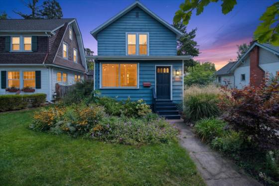 121 Kenwood Avenue, Ann Arbor, MI 48103 photo 2