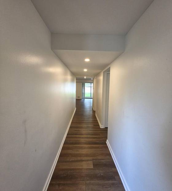 18233 University Park Drive, Livonia, MI 48152 photo 3