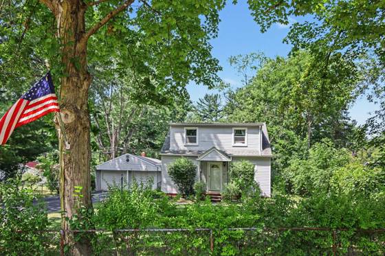 10624 Borgman Avenue, Belleville, MI 48111 photo 3