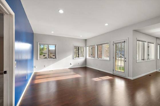 35052 Meadow Lane, Farmington Hills, MI 48335 photo 5