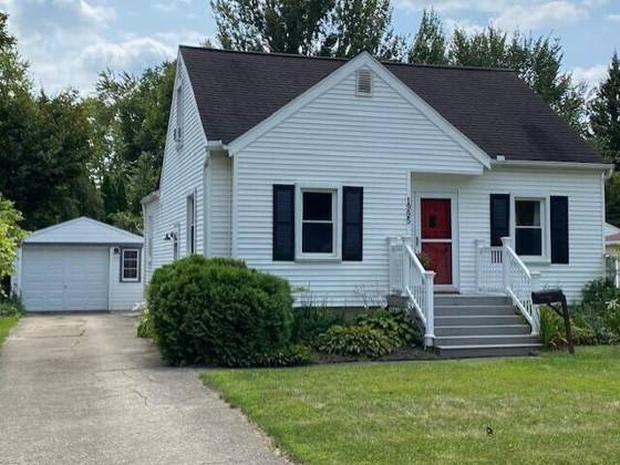 1995 Midvale Avenue, Ypsilanti, MI 48197 photo 2