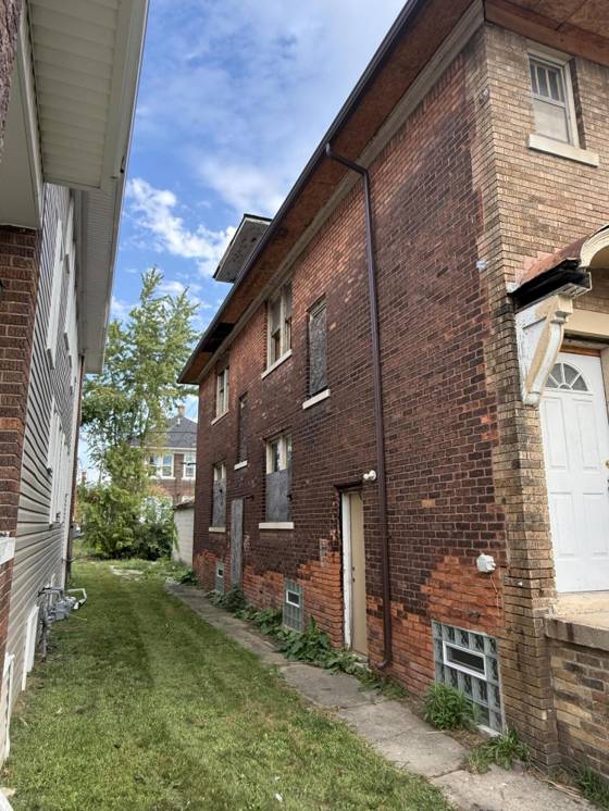 4002 W Philadelphia Street, Detroit, MI 48204 photo 2