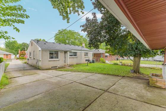 15925 Ryland, Redford, MI 48239 photo 5