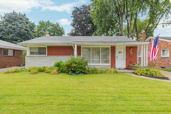 15925 Ryland, Redford, MI 48239 photo 2