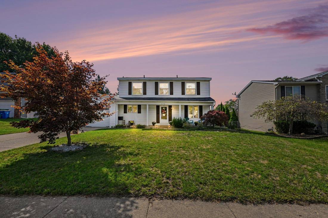 1176 Meadowood Drive, Waterford, MI 48327