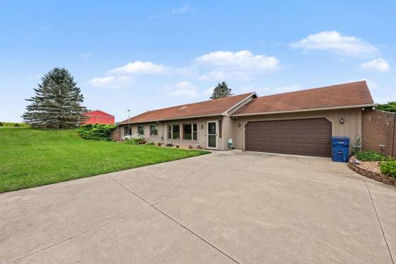 2541 Struthers Road, Grass Lake, MI 49240 photo 2