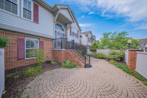 49800 Pointe Crossing, Plymouth, MI 48170 photo 4