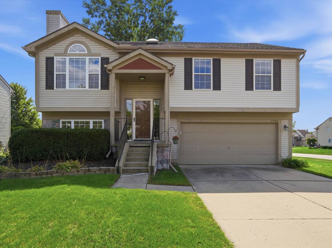 7752 Bay Tree Drive, Ypsilanti, MI 48197
