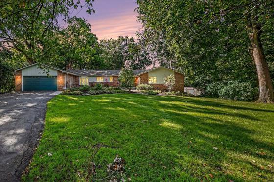 2514 Hawthorn Road, Ann Arbor, MI 48104 photo 2